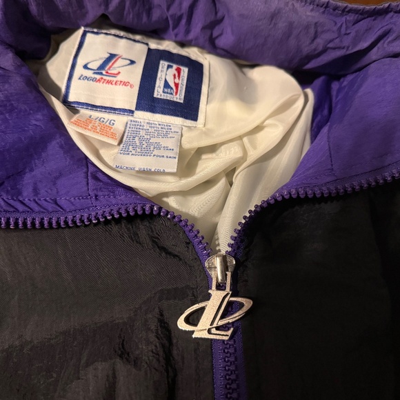 Vintage Toronto Raptors jacket, bought in 1996 - Picture 5 of 5